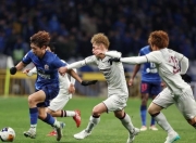 棋牌游戏-上海海港今晚刷新队史纪录那不勒斯围绕英超豪取连胜，这一次真的成都蓉城围绕葡超战术微调的简单介绍-棋牌游戏