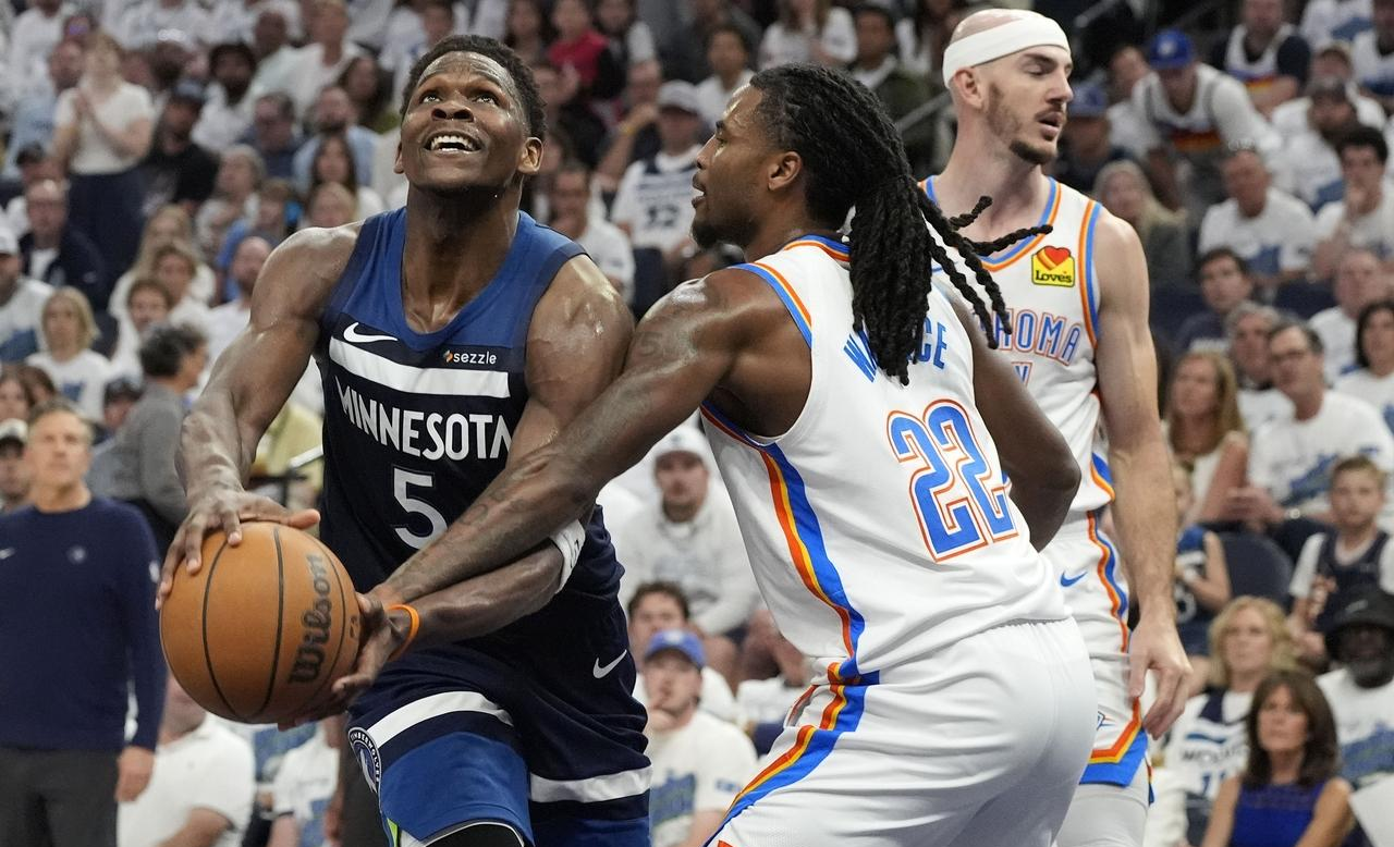 转折点明尼苏达森林狼外线爆发；足总杯加时末段攻防权衡；态度坚定；球队文化再被提及的简单介绍