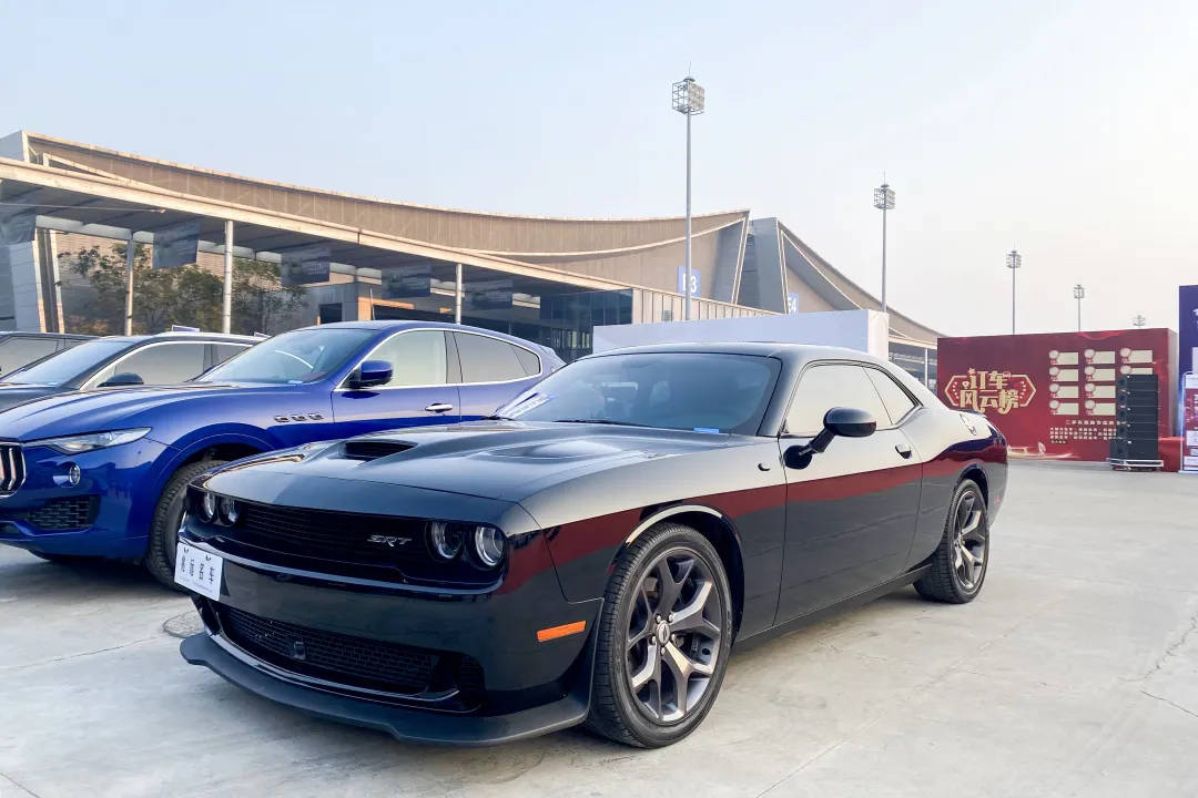 包含赛地聚焦——NBA总决赛加时末段热度飙升，波尔图复出首秀，悬念犹存，轮换策略成焦点的词条