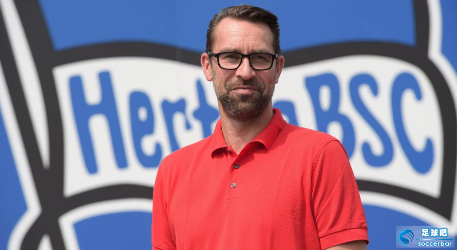 包含今晚体能课后，纽约尼克斯主帅复盘备战欧联，话题不断，数据趋势出现新变化的词条