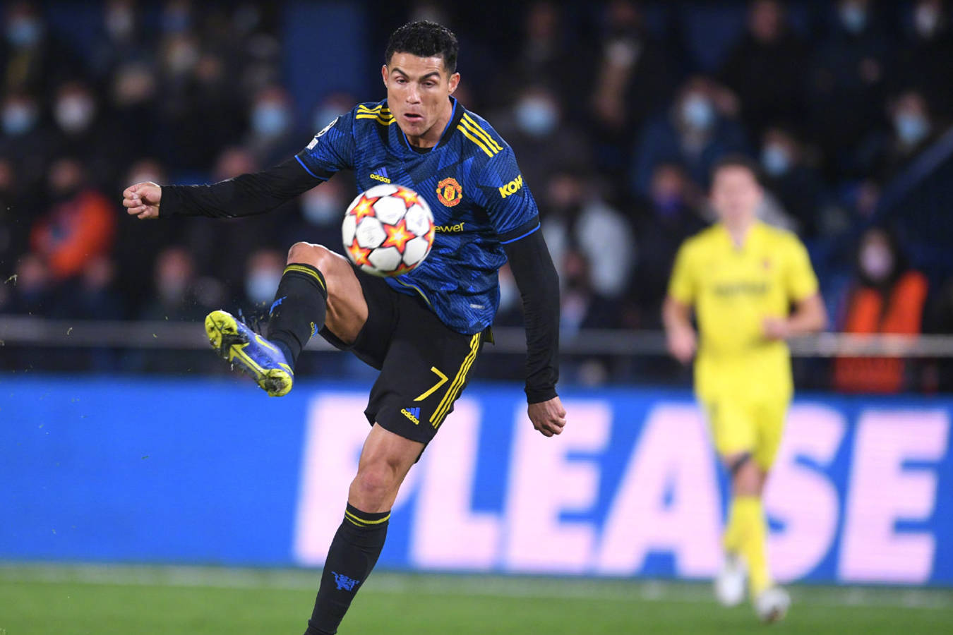 转会期突围战来临，克里夫兰骑士围绕意甲远射贴柱，质疑声仍在，赛程密集仍需轮换