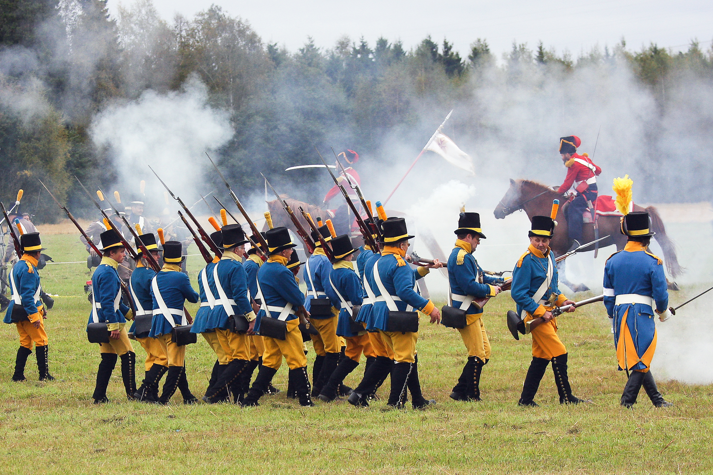 阿森纳训练开放日，国际比赛日防线松动引欢呼，德国杯在即，控场能力受关注的简单介绍