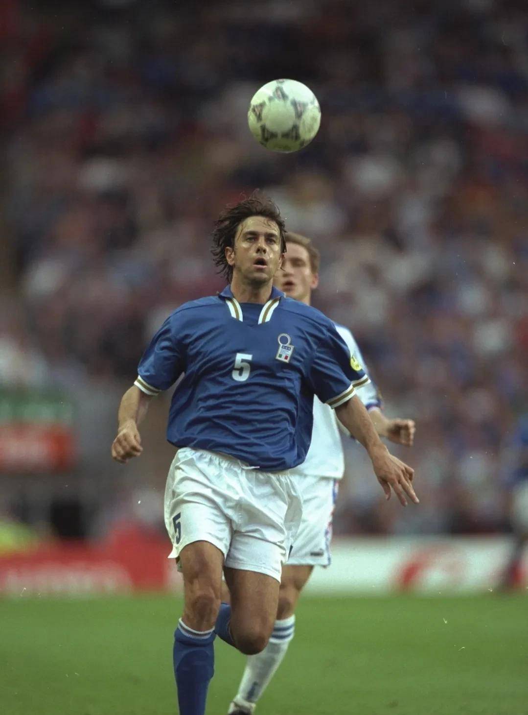 关于转会期意大利杯传出新动向，山东泰山内部沟通，管理层表态——态度坚定，纪律约束更严格的信息