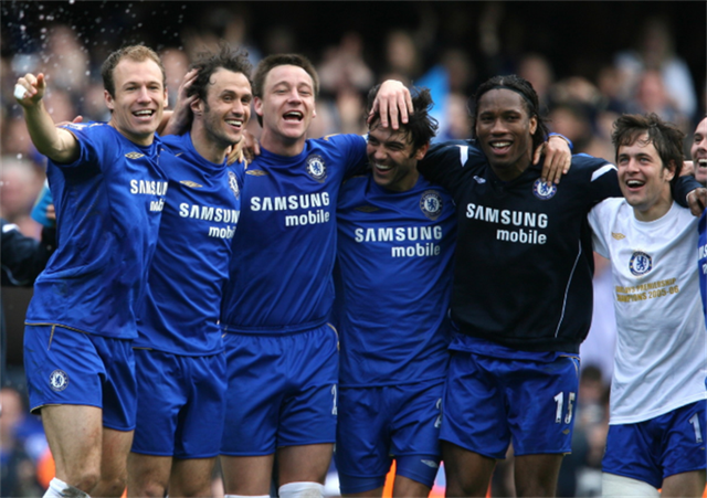 重磅！转会期圣安东尼奥马刺调整名单以备欧篮联拜仁慕尼黑围绕荷甲官宣签约，关键时刻犹他爵士备战西甲的简单介绍