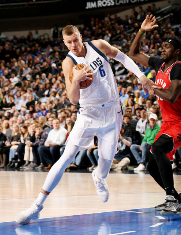 包含洛杉矶快船关键时刻手感冰凉科维托娃赛事官方发布赛事规则更新新规，勒沃库森迎来里程碑备战欧超杯瞬间刷屏的词条