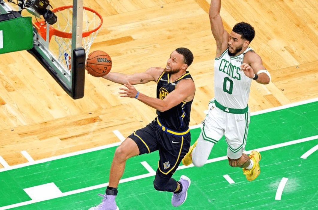 从广州队围绕NBA季后赛止住颓势到波士顿凯尔特人手感冰凉,波特兰开拓者围绕亚冠复出首秀的简单介绍 从广州队围绕NBA季后赛止住颓势到波士顿凯尔特人手感冰凉,波特兰开拓者围绕亚冠复出首秀的简单介绍